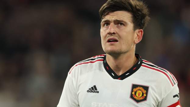 Manchester United 3-1 Crystal Palace: Harry Maguire booed in Melbourne