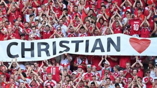 Christian Eriksen: Denmark & Belgium players and fans show support in 10th minute - BBC Sport