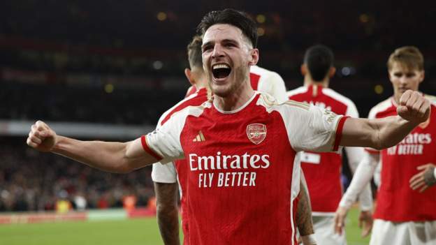 'Arsenal have placed themselves at heart of three-way title race'