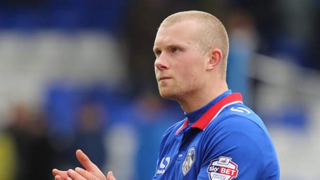 Southend United 0-1 Oldham Athletic - BBC Sport