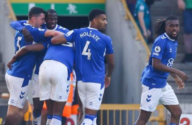 Everton boost survival hopes with 99th-minute leveller