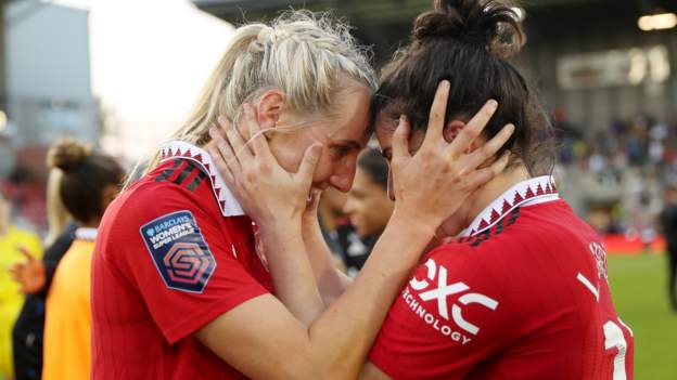 Manchester United: 'Special night' - but Red Devils 'need miracle' to win WSL title