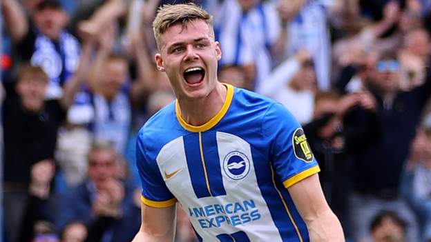 Evan Ferguson: Republic of Ireland striker praises Brighton boss De ...