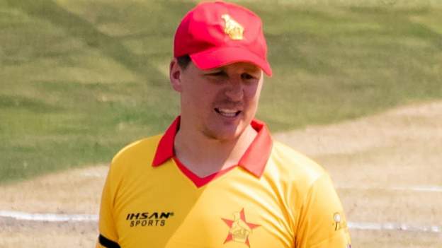 Ballance helps Zimbabwe beat Ireland in T20 opener