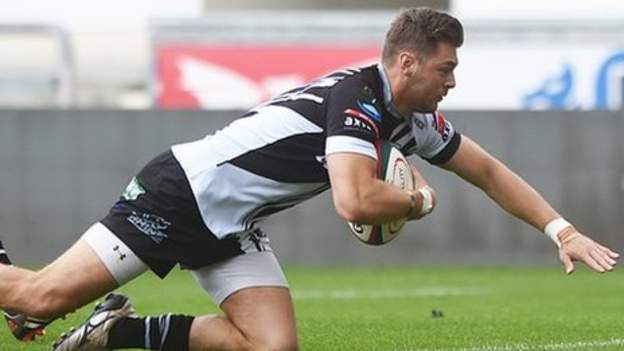 Pontypridd's Alex Webber scores first six-point try - BBC Sport