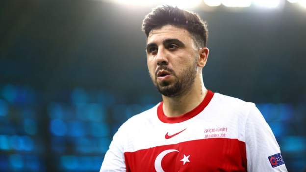 Ozan Tufan: Watford take Turkey international on loan