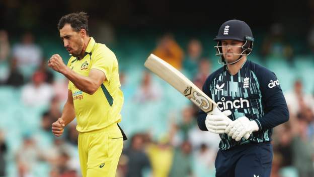 澳大利亞對陣英格蘭。東道主在悉尼的勝利使ODI系列賽獲勝