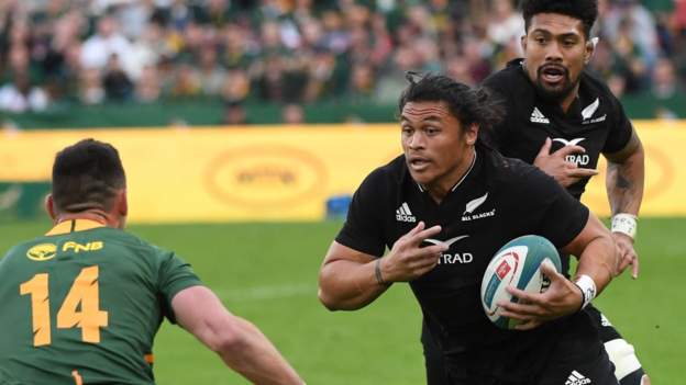 South Africa 23-35 New Zealand: All Blacks end losing streak with dramatic win