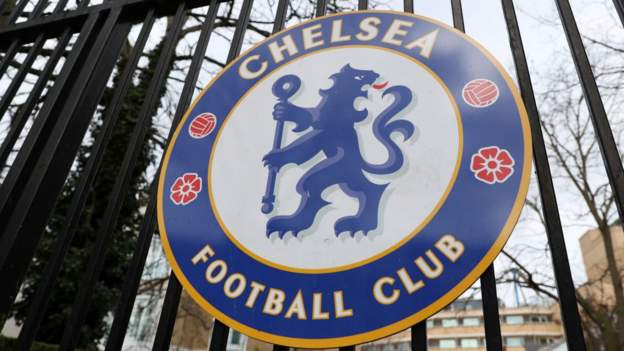 Chelsea paga indemnizaciones a exjugadores juveniles tras acusaciones de racismo