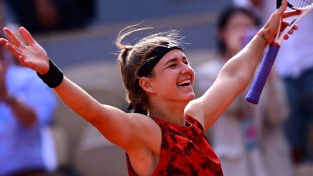 Muchova stuns Sabalenka to reach French Open final