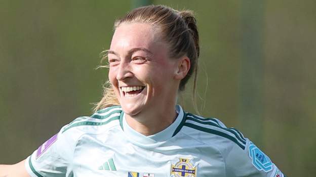 Second-half show gives Northern Ireland qualifying win