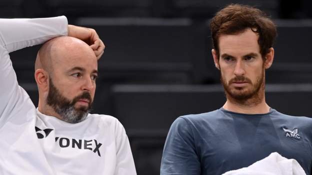 Andy Murray splits with coach Jamie Delgado as he prepares for 2022 season