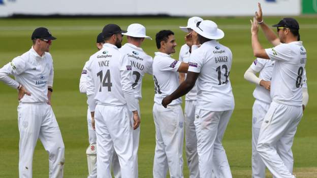 County Championship: Hampshire win final morning against Bears