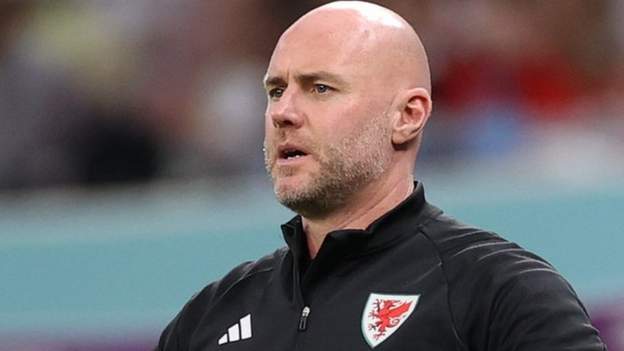 Wales football: Ramsay and Davies added to Page's staff - BBC Sport