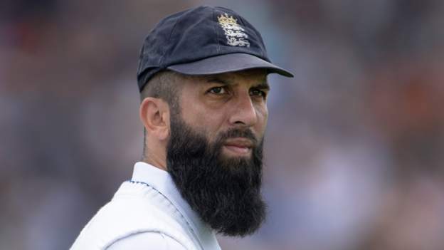 The Ashes 2023: England's Moeen Ali accused of spraying bowling hand