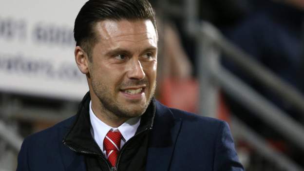 Danny Webb: Leyton Orient fans can be optimistic about youngsters - BBC ...