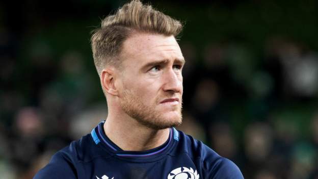 <div>Stuart Hogg: Exeter full-back 'disappointed' to lose Scotland captaincy</div>