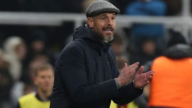 Erik ten Hag: Man Utd boss wants 'trust' from club as player unrest claims surface again