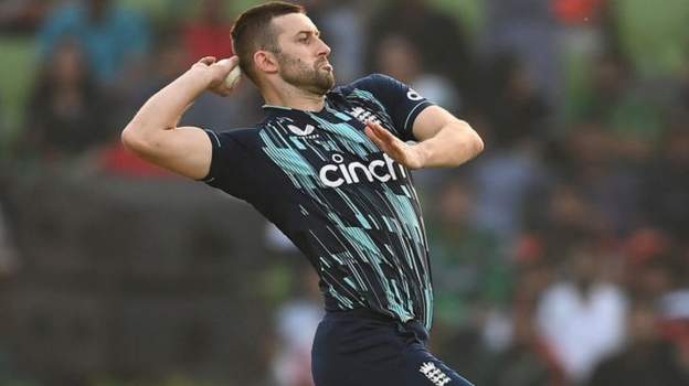 Wood takes English record 5-14 in IPL