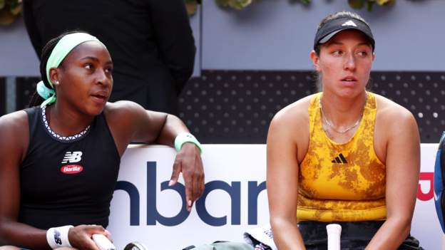 <div>Madrid Open: Jessica Pegula unhappy women's doubles finalists denied speeches</div>