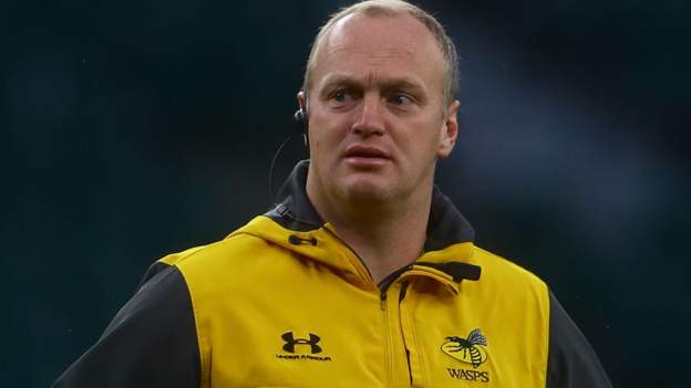 <div>Lee Blackett: Wasps coach says row between clubs and agents is affecting players' livelihoods</div>