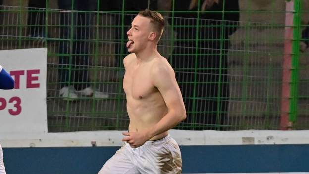 Sensational late Vertainen strike sinks Glentoran