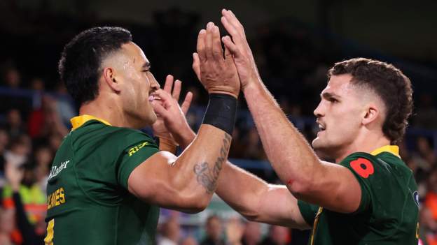 Rugby League World Cup: Australia 16-14 New Zealand