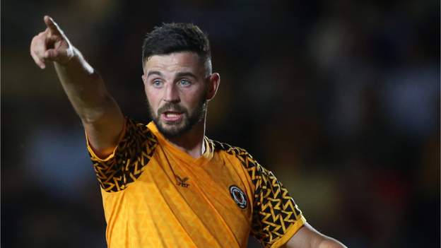 Padraig Amond Striker Signs Extended Newport County Contract BBC Sport