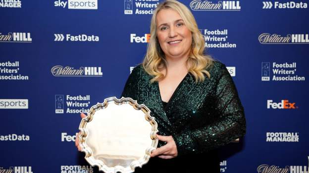 Hayes first woman to win Football Writers Award