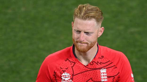 T20 World Cup: Ben Stokes says boundary sponges should be smaller after Reece To..