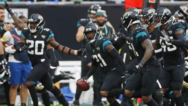 NFL London: Jacksonville Jaguars beat Miami Dolphins 23-20 in thriller