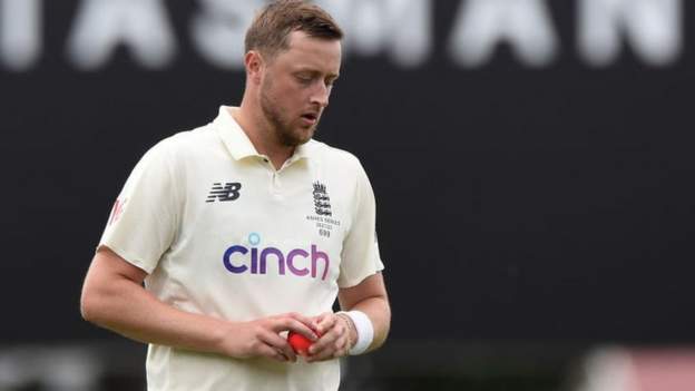 Ashes: Ollie Robinson must improve his fitness for Test cricket, says England bowling coach Jon Lewis