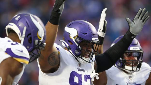 Minnesota Vikings pull off the greatest comeback in NFL history