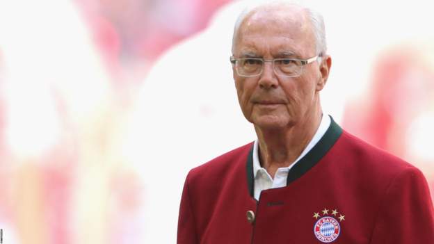 Franz Beckenbauer: Bayern Munich to light up stadium in honour of German legend