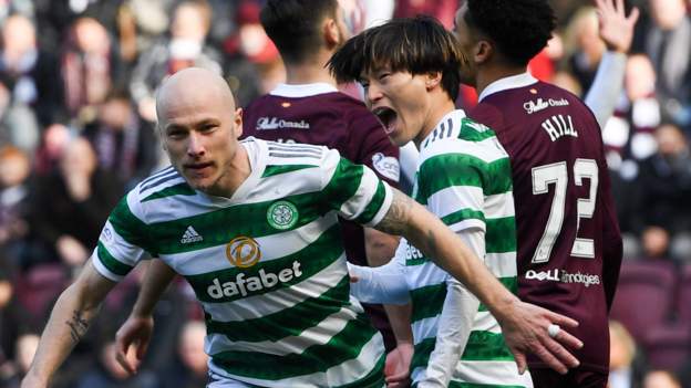 Celtic stroll past Hearts to reach cup semi-finals