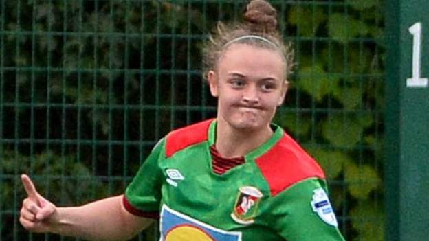 Glens, Reds and Swifts continue winning starts