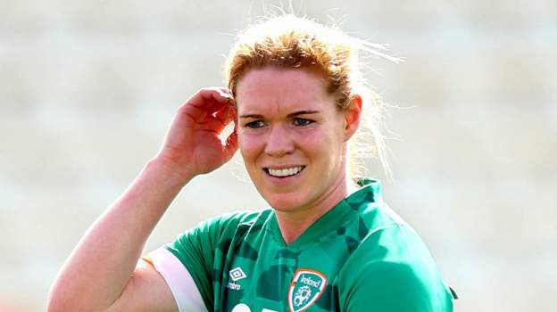 Republic of Ireland: Aoife Mannion out as Vera Pauw names World Cup training squad