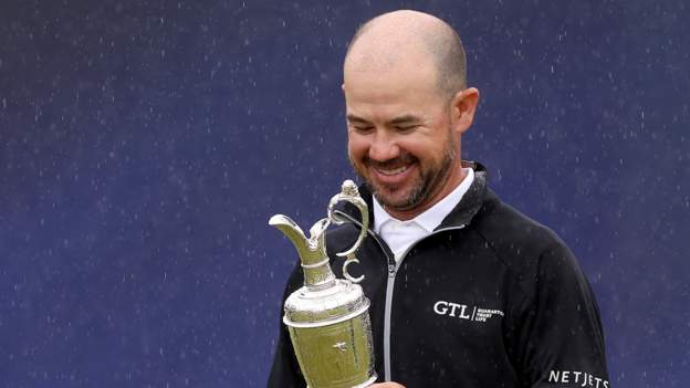Harman strolls to Open title at Royal Liverpool