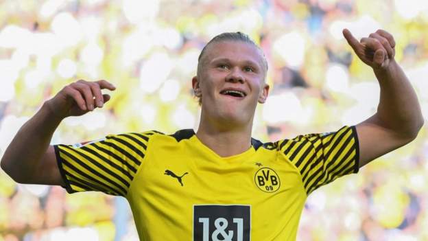 Borussia Dortmund 6-1 VfL Wolfsburg: Erling Braut Haaland scores in emphatic win