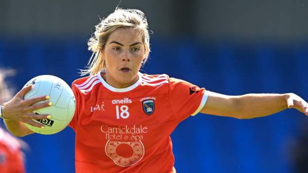 Ex-NI player Lennon discusses her anorexia battle