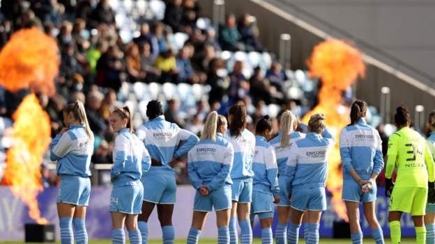 Women's football: FA wants to triple WSL crowds by 2024
