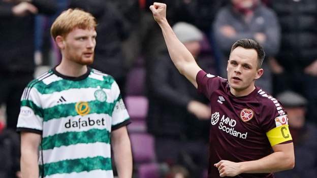 Hearts win to prevent 10-man Celtic going top