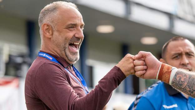 Carter to step down as Wakefield Trinity CEO