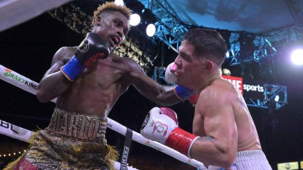 Jermell Charlo knocks out Brian Castano to become undisputed champion