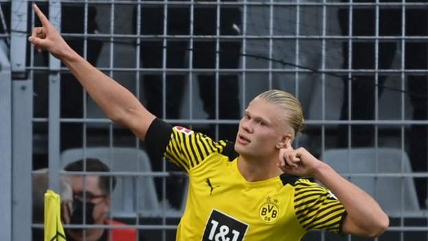 Borussia Dortmund 5-2 Eintracht Frankfurt: Erling Braut Haaland stars in comfort..