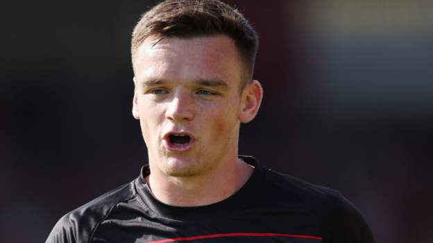 Bailey goal downs title-chasing Wrexham