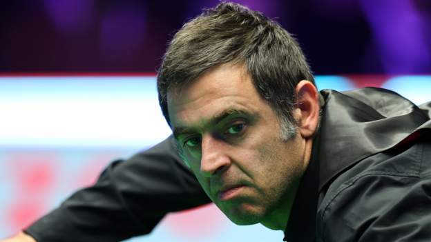 Masters 2023: Ronnie O'Sullivan sweeps Luca Brecel aside to reach last eight