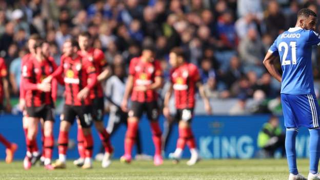 Bournemouth beat Leicester in vital win at bottom