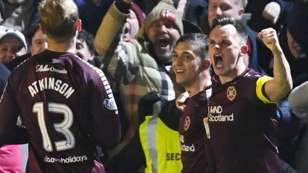 Greenock Morton 0-1 Heart of Midlothian: Craig Gordon saves and late  Kenneth Vargas secure Scottish Cup semi-final place - BBC Sport