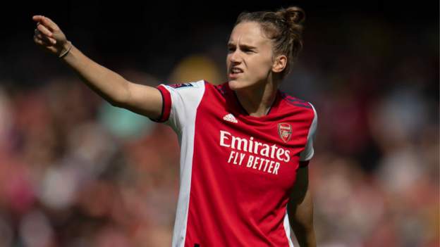 Vivianne Miedema: Arsenal's reluctant star